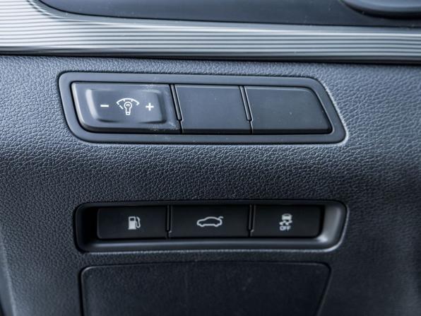 Hyundai Sonata VII (LF) Рестайлинг с пробегом 2017 года, цена 1 829 000 рублей, 101000 км, седан, Автокод Объявления