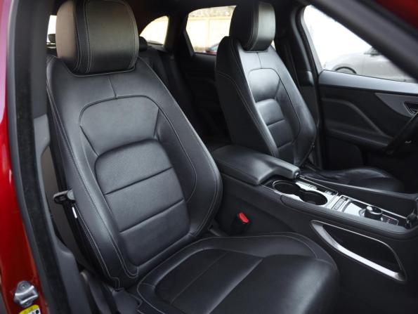Jaguar F-Pace I с пробегом 2016 года, цена 1 999 000 рублей, 140941 км, внедорожник, Автокод Объявления