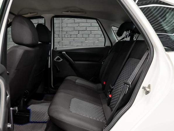 Lada (ВАЗ) Granta I Рестайлинг с пробегом 2019 года, цена 610 000 рублей, 84743 км, хэтчбек, Автокод Объявления