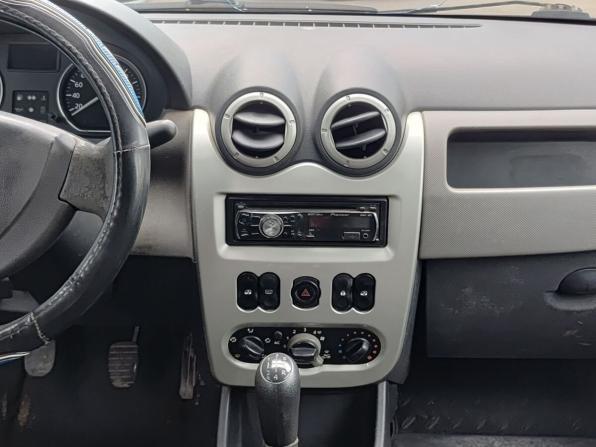 Renault Logan I Рестайлинг с пробегом 2010 года, цена 140 000 рублей, 420000 км, седан, Автокод Объявления