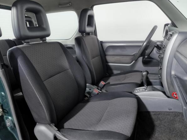 Suzuki Jimny III Рестайлинг 1 с пробегом 2006 года, цена 836 000 рублей, 184371 км, внедорожник, Автокод Объявления