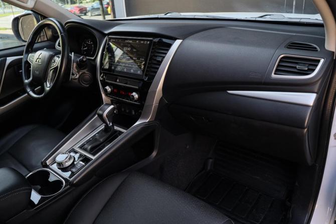 Mitsubishi Pajero Sport III Рестайлинг с пробегом 2020 года, цена 3 990 000 рублей, 50847 км, внедорожник, Автокод Объявления