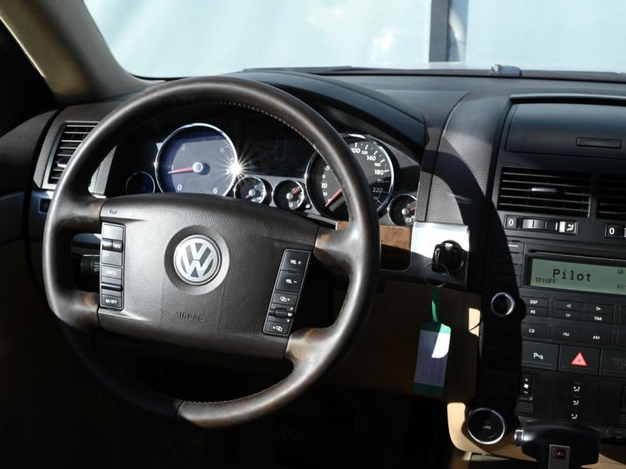Volkswagen Touareg I Рестайлинг Екатеринбург  - изображение 19