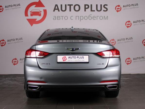 Hyundai Genesis II с пробегом 2015 года, цена 1 599 000 рублей, 164910 км, седан, Автокод Объявления