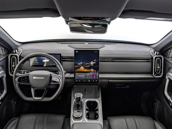 Jaecoo J7 I с пробегом 2024 года, цена 2 350 000 рублей, 36742 км, внедорожник, Автокод Объявления
