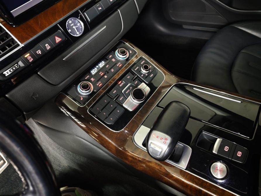 Audi A8 III (D4) Рестайлинг Москва  - изображение 18