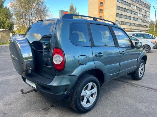 Chevrolet Niva I Рестайлинг с пробегом 2015 года, цена 499 000 рублей, 246003 км, внедорожник, Автокод Объявления