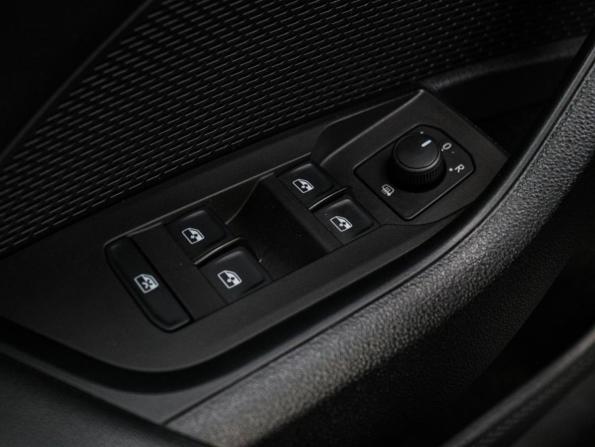 Skoda Octavia IV (A8) с пробегом 2021 года, цена 2 100 000 рублей, 59966 км, лифтбек, Автокод Объявления