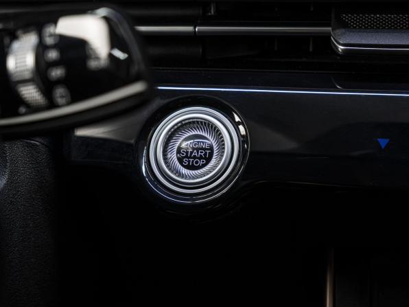 Omoda C5 I с пробегом 2022 года, цена 1 700 000 рублей, 48205 км, внедорожник, Автокод Объявления