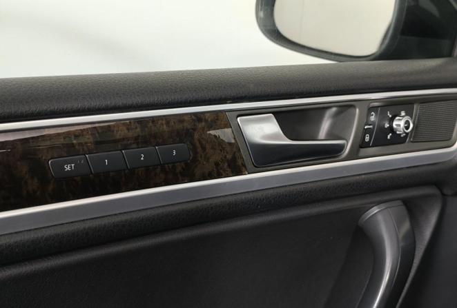 Volkswagen Touareg II с пробегом 2011 года, цена 1 880 000 рублей, 287344 км, внедорожник, Автокод Объявления