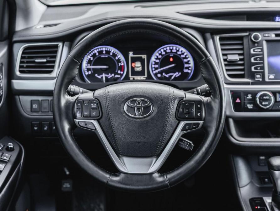Toyota Highlander III (XU50) Рестайлинг Москва  - изображение 9
