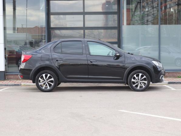 Renault Logan II Рестайлинг с пробегом 2020 года, цена 1 027 000 рублей, 109000 км, седан, Автокод Объявления