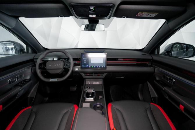 Новый JETOUR DASHING I 2026 года, цена 3 029 900 рублей, внедорожник, Автокод Объявления