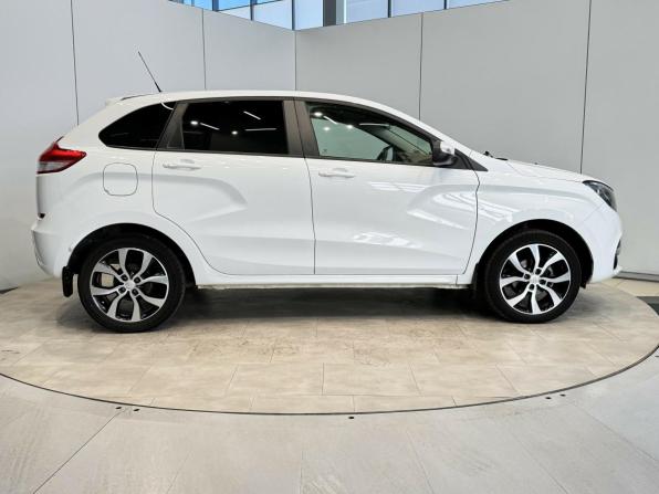 Lada (ВАЗ) XRAY I с пробегом 2017 года, цена 849 000 рублей, 103883 км, хэтчбек, Автокод Объявления