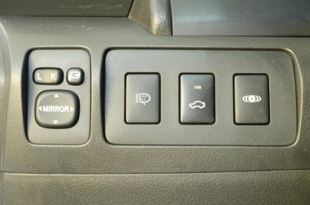 Toyota Camry VI (XV40) Омск  - изображение 10