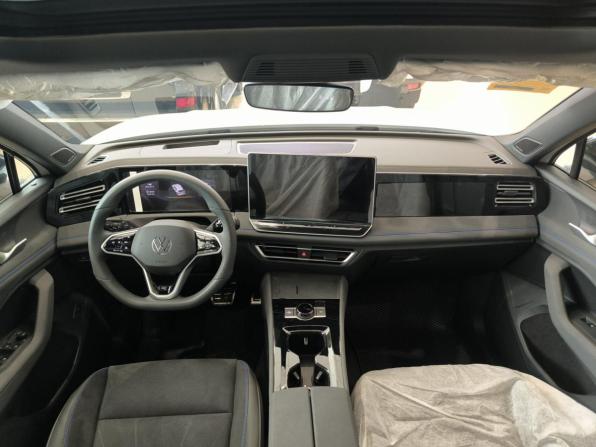 Volkswagen Tiguan III (China Market) с пробегом 2025 года, цена 4 850 000 рублей, 20 км, внедорожник, Автокод Объявления