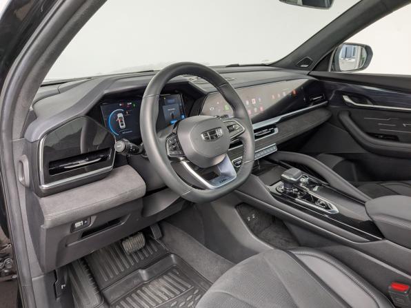 Geely Monjaro I Рестайлинг с пробегом 2025 года, цена 4 000 000 рублей, 14663 км, внедорожник, Автокод Объявления