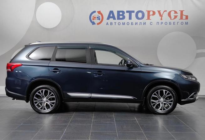 Mitsubishi Outlander III Рестайлинг 2 с пробегом 2018 года, цена 1 555 000 рублей, 165025 км, внедорожник, Автокод Объявления