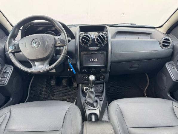 Renault Duster I Рестайлинг с пробегом 2017 года, цена 1 260 000 рублей, 202929 км, внедорожник, Автокод Объявления