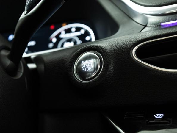 Hyundai Sonata VIII (DN8) с пробегом 2021 года, цена 2 425 000 рублей, 107494 км, седан, Автокод Объявления