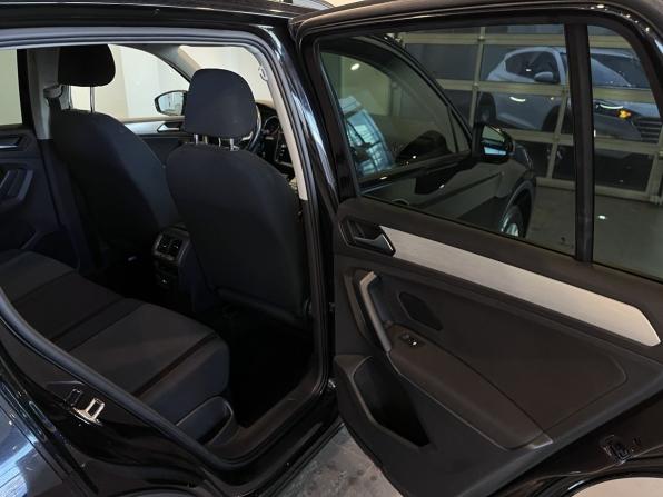 Volkswagen Tiguan II Рестайлинг с пробегом 2021 года, цена 2 365 000 рублей, 104364 км, внедорожник, Автокод Объявления