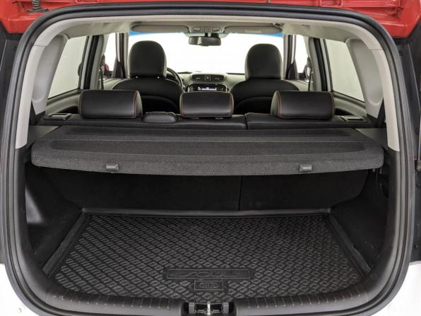 Kia Soul II Рестайлинг с пробегом 2017 года, цена 1 455 000 рублей, 138303 км, хэтчбек, Автокод Объявления