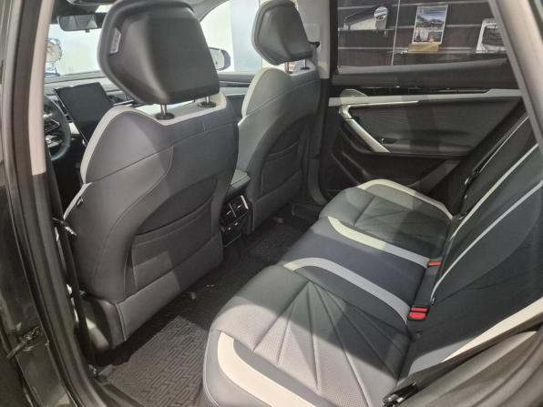 Geely Atlas II с пробегом 2023 года, цена 2 599 000 рублей, 18213 км, внедорожник, Автокод Объявления