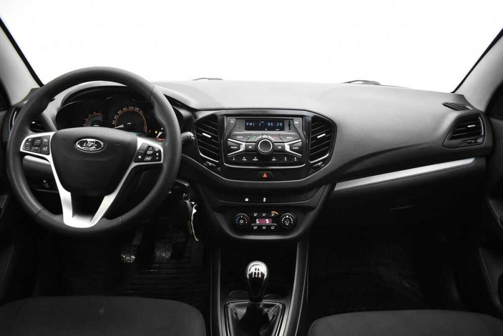 Lada (ВАЗ) Vesta I Москва  - изображение 5