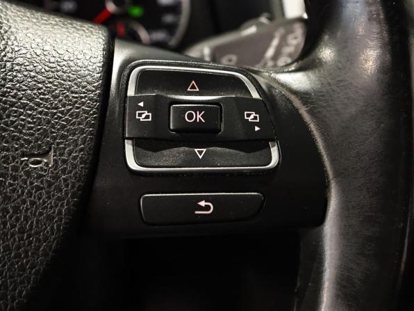 Volkswagen Tiguan I Рестайлинг с пробегом 2013 года, цена 1 350 000 рублей, 130503 км, внедорожник, Автокод Объявления