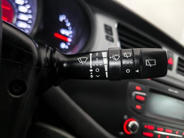 Kia Ceed II с пробегом 2014 года, цена 855 000 рублей, 198000 км, универсал, Автокод Объявления