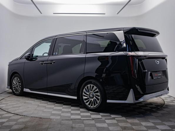 GAC M8 с пробегом 2024 года, цена 4 290 000 рублей, 37998 км, минивэн, Автокод Объявления