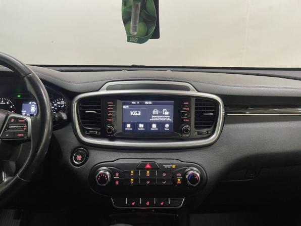 Kia Sorento III Prime Рестайлинг с пробегом 2018 года, цена 2 130 000 рублей, 117940 км, внедорожник, Автокод Объявления