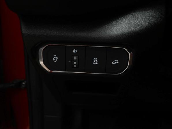 Haval Jolion I с пробегом 2021 года, цена 1 780 000 рублей, 46656 км, внедорожник, Автокод Объявления