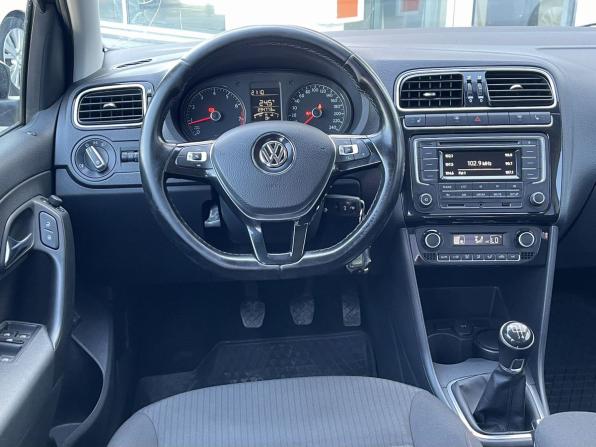 Volkswagen Polo V Рестайлинг с пробегом 2018 года, цена 750 000 рублей, 234300 км, седан, Автокод Объявления