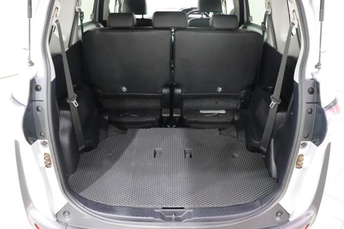 Toyota Sienta II с пробегом 2018 года, цена 1 250 000 рублей, 125597 км, минивэн, Автокод Объявления