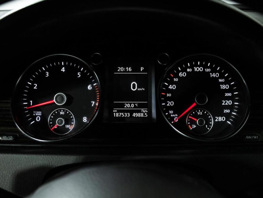 Volkswagen Passat CC I Рестайлинг Санкт-Петербург  - изображение 12