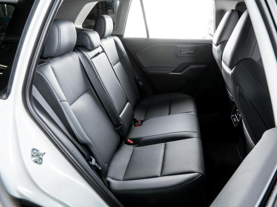 Toyota RAV4 VI (XA60) Волгоград  - изображение 9