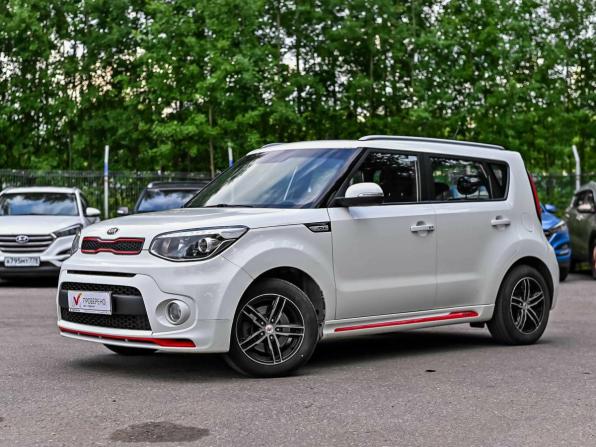 Kia Soul II Рестайлинг с пробегом 2018 года, цена 1 490 000 рублей, 115095 км, хэтчбек, Автокод Объявления