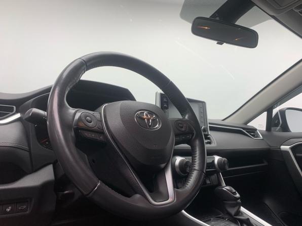 Toyota RAV4 V (XA50) с пробегом 2020 года, цена 3 649 000 рублей, 22430 км, внедорожник, Автокод Объявления