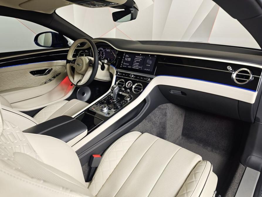 Bentley Continental GT III Москва  - изображение 13