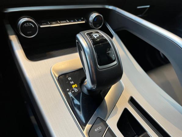 Geely Coolray I с пробегом 2022 года, цена 1 880 000 рублей, 24000 км, внедорожник, Автокод Объявления