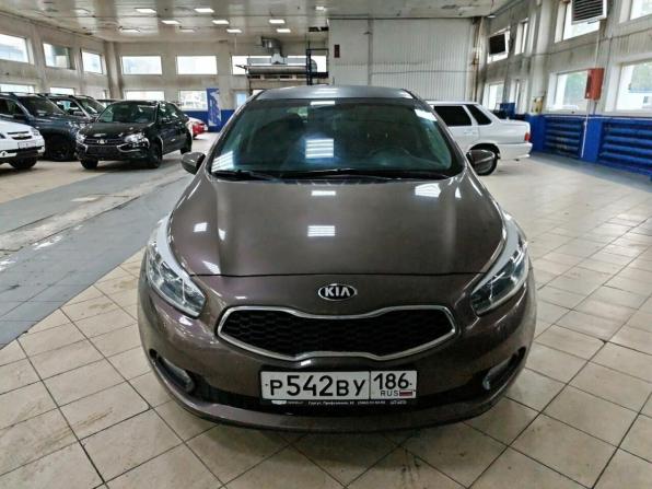Kia Ceed II с пробегом 2012 года, цена 1 300 000 рублей, 124672 км, хэтчбек, Автокод Объявления