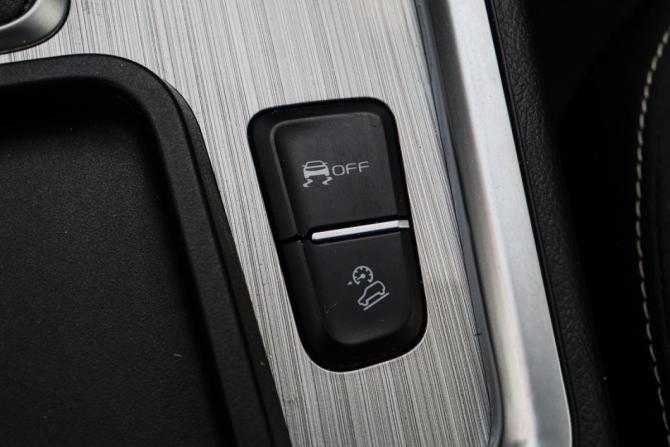 Geely Emgrand X7 I Рестайлинг 2 с пробегом 2019 года, цена 1 430 000 рублей, 72939 км, внедорожник, Автокод Объявления