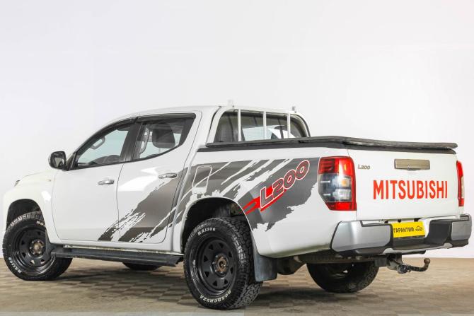 Mitsubishi L200 V Рестайлинг с пробегом 2022 года, цена 2 499 000 рублей, 335000 км, offers.body_type.unknown, Автокод Объявления