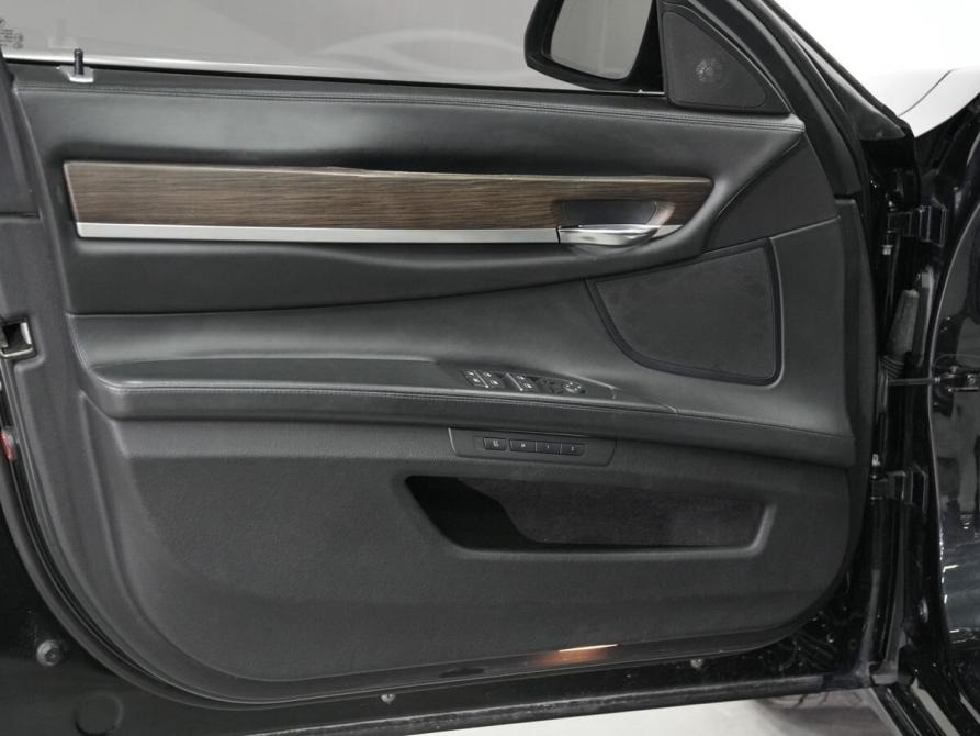 BMW 7 серии V (F01/F02/F04) Рестайлинг Новосибирск  - изображение 22