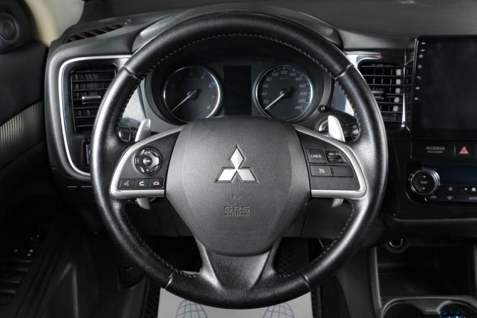 Mitsubishi Outlander III с пробегом 2012 года, цена 1 339 000 рублей, 162000 км, внедорожник, Автокод Объявления