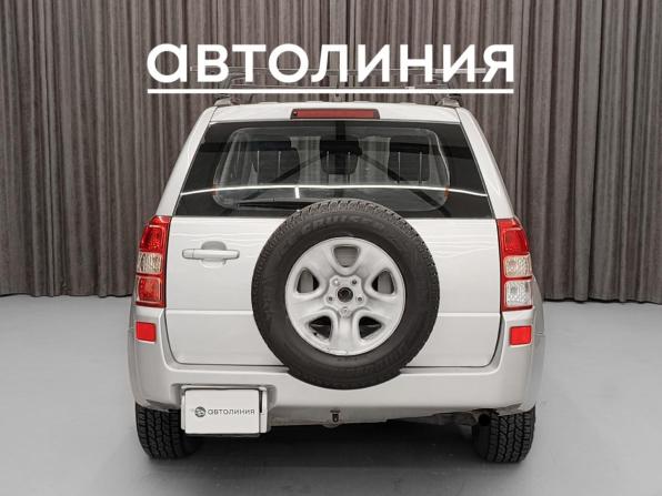 Suzuki Grand Vitara II с пробегом 2005 года, цена 749 000 рублей, 300000 км, внедорожник, Автокод Объявления