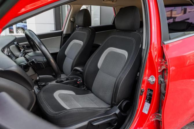 Kia Ceed II Рестайлинг с пробегом 2015 года, цена 1 049 000 рублей, 135000 км, универсал, Автокод Объявления