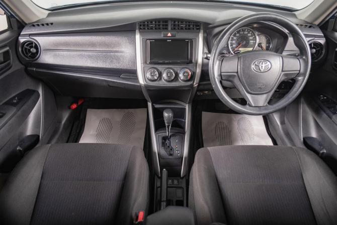 Toyota Corolla XI (E160 E170) Рестайлинг 2 с пробегом 2019 года, цена 1 619 000 рублей, 123000 км, универсал, Автокод Объявления