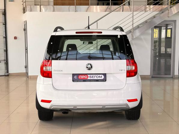 Skoda Yeti I Рестайлинг с пробегом 2015 года, цена 1 029 900 рублей, 148000 км, внедорожник, Автокод Объявления